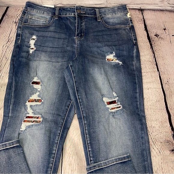 Grace & lace distressed patch jeans size 16 - Picture 3 of 7